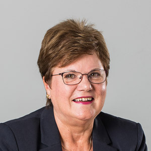 Lynne Holburn