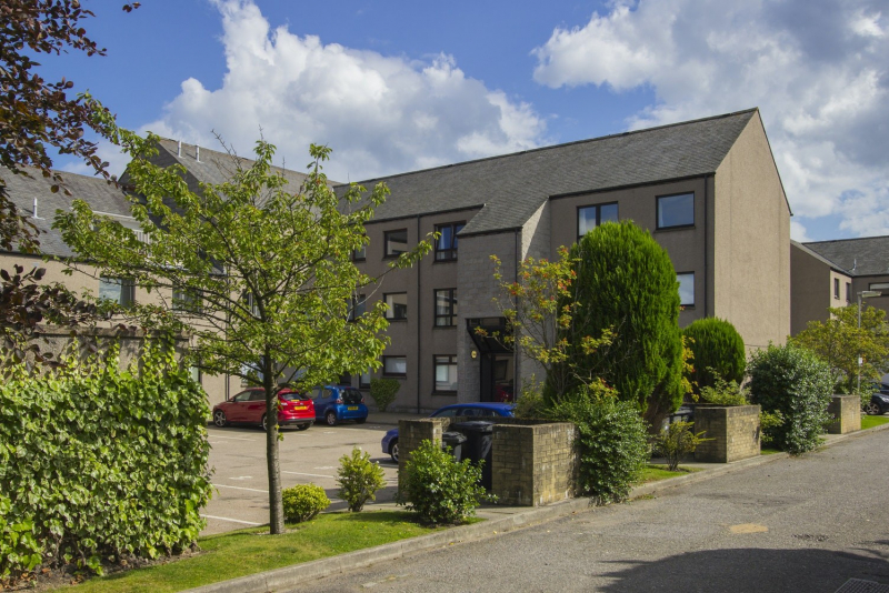 39 Cromwell Court 03