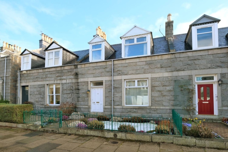 Latest homes for sale — week beginning 1 May, 2022 News and Views