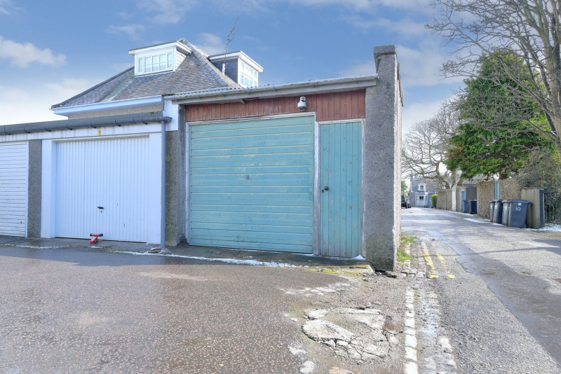 Abbotsford Lane Garage 121 3917