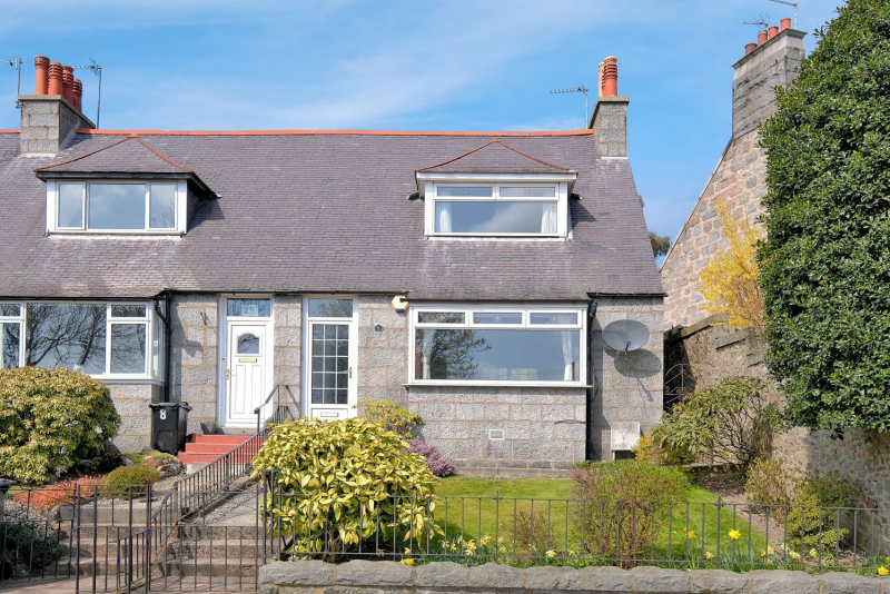 Abergeldie Terrace 621 5167