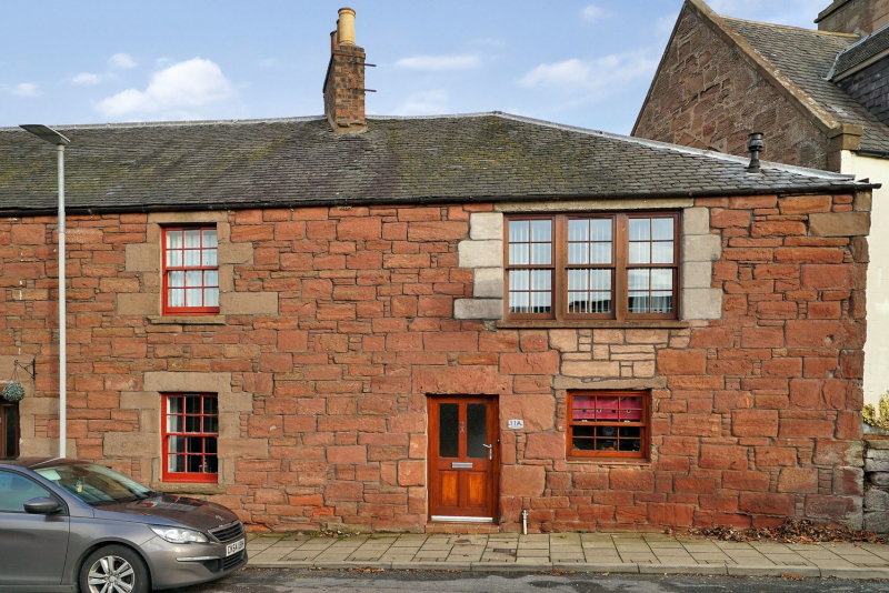 Alma Place 11 A 18 4390edit