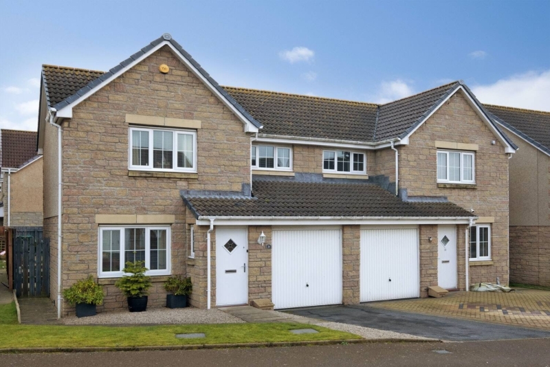 Latest homes for sale — week beginning 12 December, 2021 News and