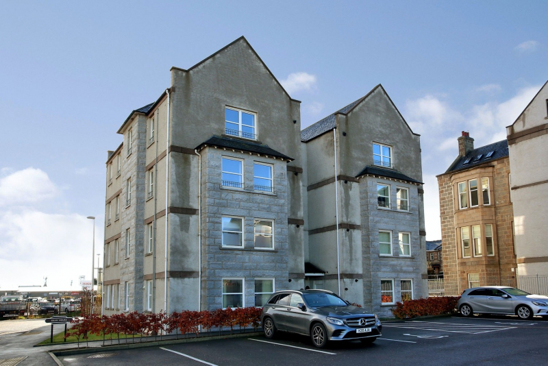 Dean House 6 18 3903