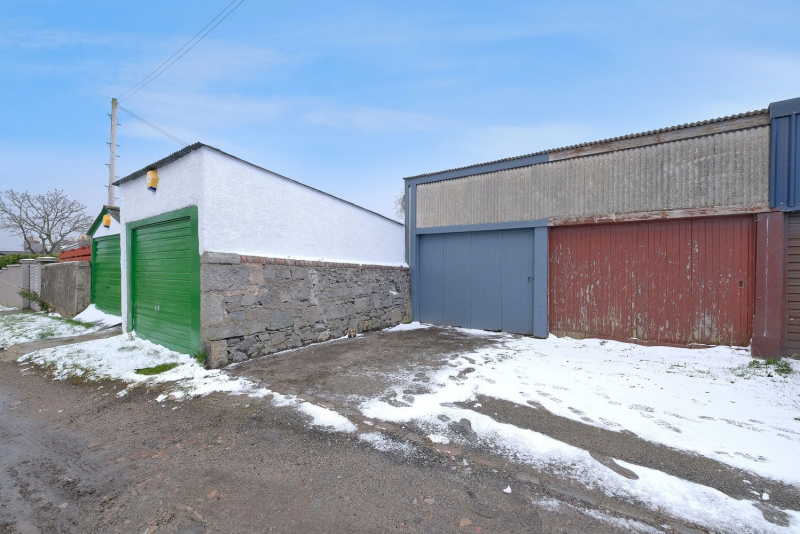 Duthie Terrace Lane Garage 1 21 3908
