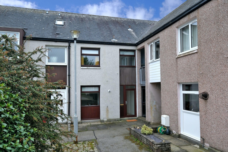 Hazlehead Terrace 80 20 6217