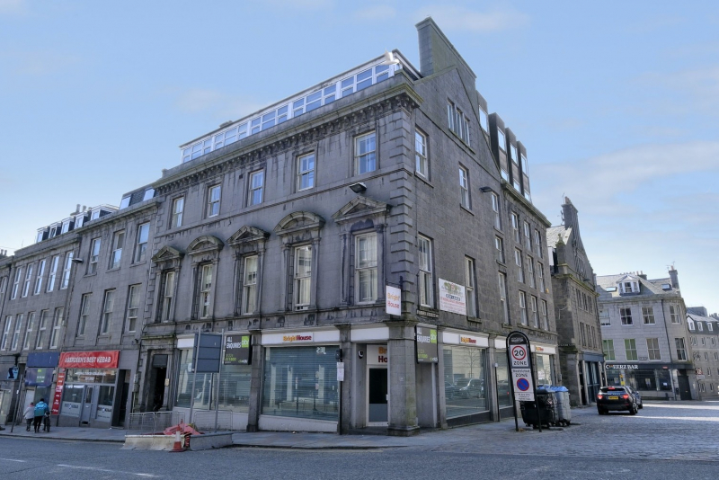 Market Street 22 N 21 9479
