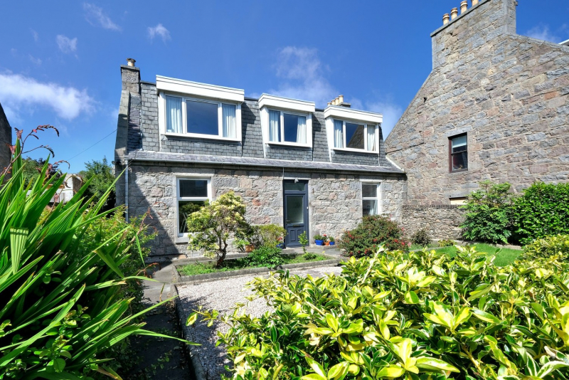 ROSEMOUNT PLACE 16 20 4456