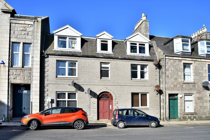 Rose St 57a 21 7830