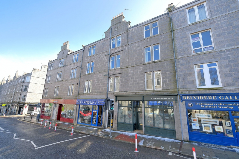 Rosemount Place 215 Flat 621 3902