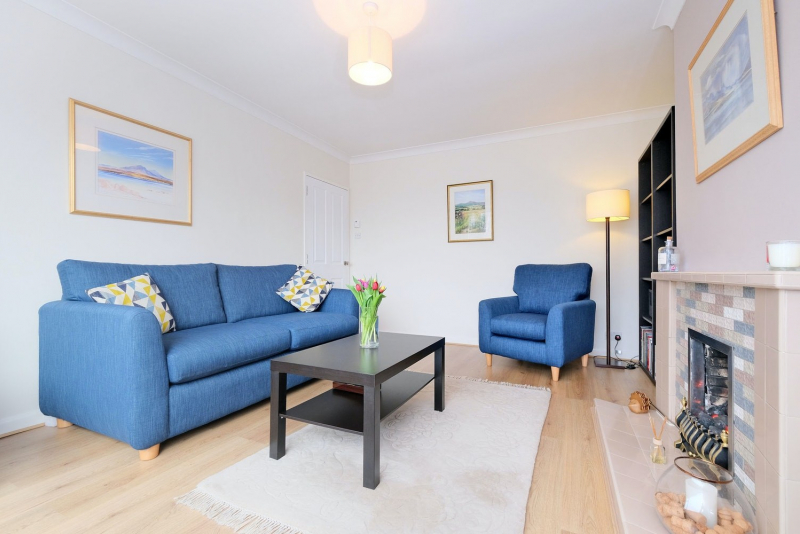 Rosewell Place 1721 1719